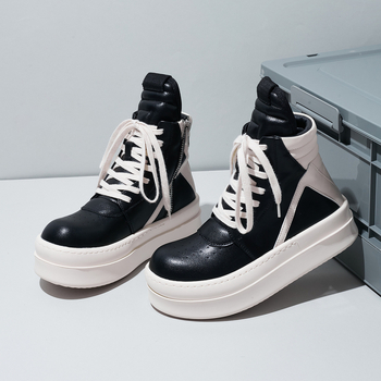 Unisex vysoké čižmy z umelej PU kože, podrážka z gumovej peny, vysoký shaft, okrúhla špička, zapínanie na šnúrky vpredu