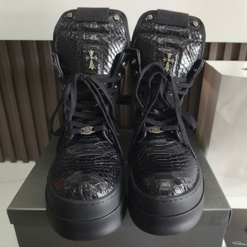 Унисекс високи ботуши с инвертирана триъгълна дебела подметка, горна част от змийска кожа, гумена подметка, странична ципа, 3-5 см височина на тока.