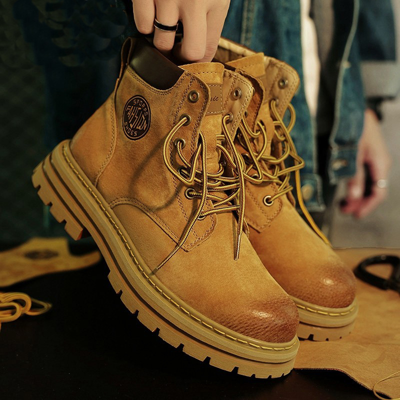 Ghete Martin pentru bărbați – partea superioară din nubuk de vită, guler scăzut, talpă din cauciuc, branț PU, stil retro