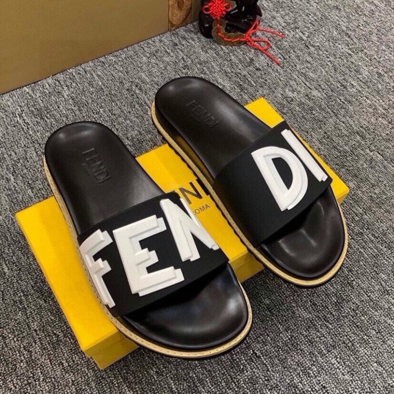 Papuci de bărbați Slip-On cu talpă groasă antiderapantă, suprafața din fibră ultra-fină (Primăvara 2024)