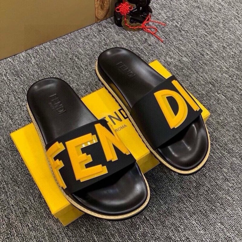 Papuci de bărbați Slip-On cu talpă groasă antiderapantă, suprafața din fibră ultra-fină (Primăvara 2024)