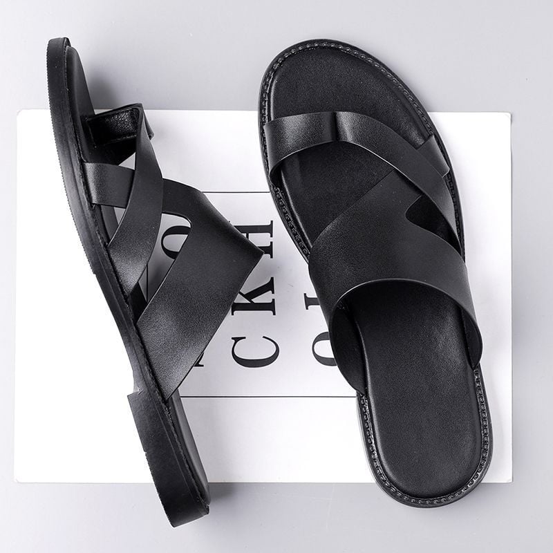 North Wolf flip-flopok – kétszintű marhabőr felsőrész, gumi talp, lazább stílus felnőtteknek