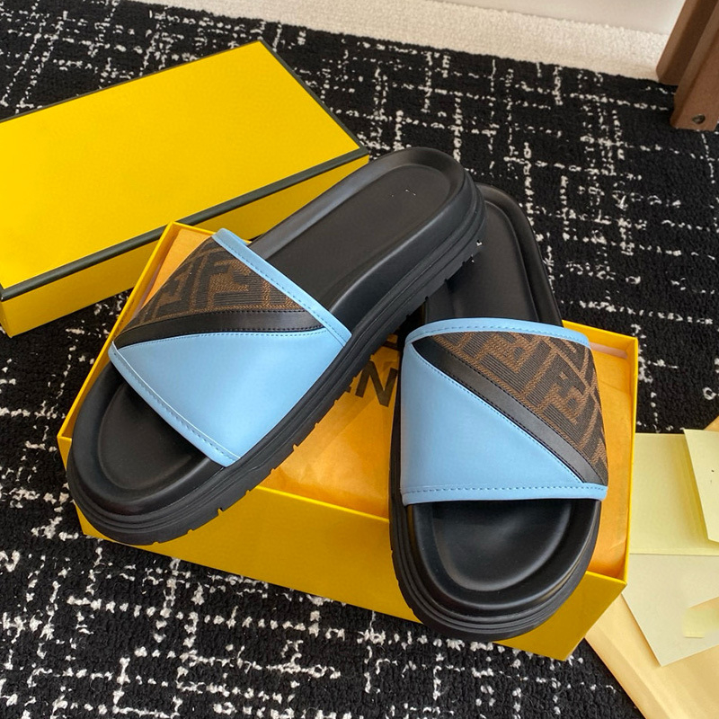 Slapi de bărbați din piele naturală, talpă din cauciuc, slip-on, stil de relaxare, vara 2025