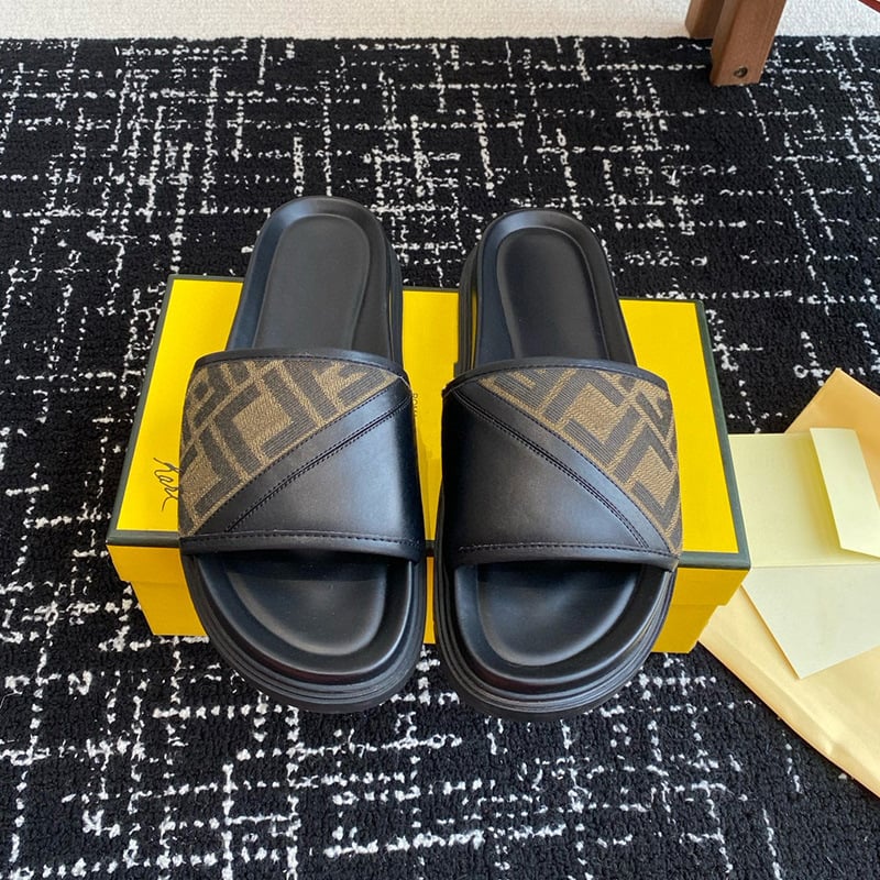 Slapi de bărbați din piele naturală, talpă din cauciuc, slip-on, stil de relaxare, vara 2025