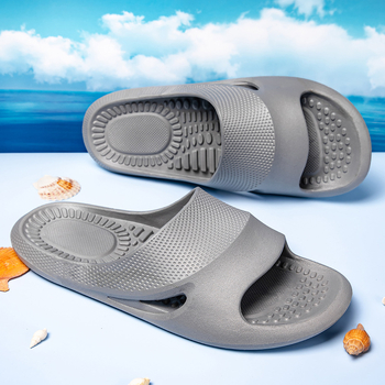 Férfi masszázs papucsok belső használatra, csúszásmentes, vastag talp, PVC felsőrész és talp, injekciós öntéses konstrukció, laza stílus, nyár 2025