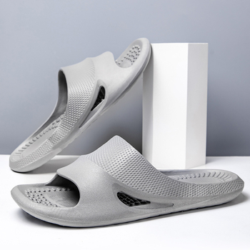 Férfi masszázs papucsok belső használatra, csúszásmentes, vastag talp, PVC felsőrész és talp, injekciós öntéses konstrukció, laza stílus, nyár 2025