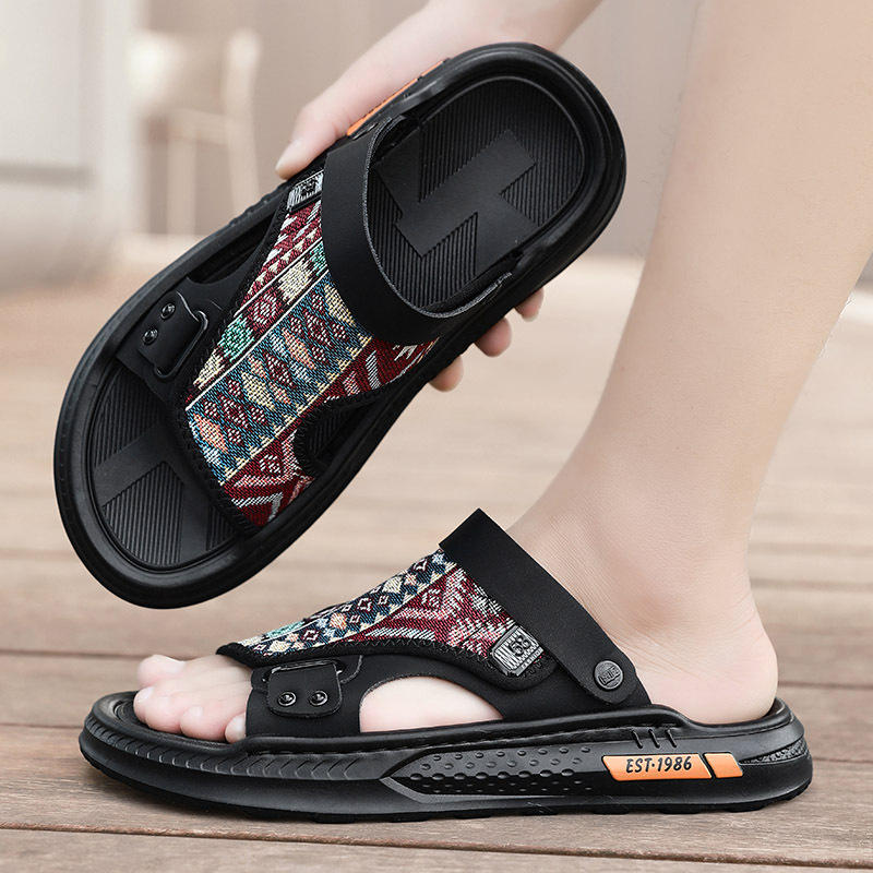 Férfi EVA szandál nyárra 2025 — szabadidős stílus, kettős felhasználás vezetéshez és mindennapi viselethez, EVA felső rész és EVA talp, puha talp, csúszásmentes