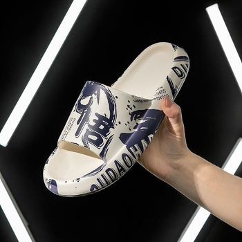 Férfi papucs, PVC felső rész és PVC talp, injektált talp, csúszásmentes, beltéri és kültéri használatra, nyárra.