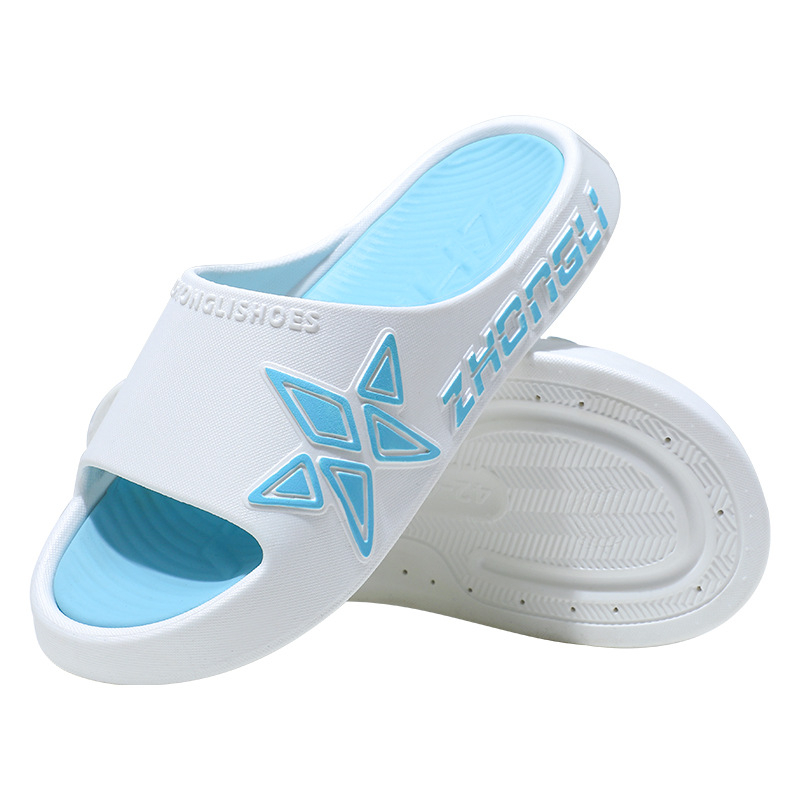 Férfi kültéri papucs, vastag csúszásmentes talppal, PVC felsőrész, PVC talp, injektált talpt technológia