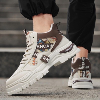 Martin magas szárú bakancs, PU felsőrész, gumi talp, kerek orr, téli modell