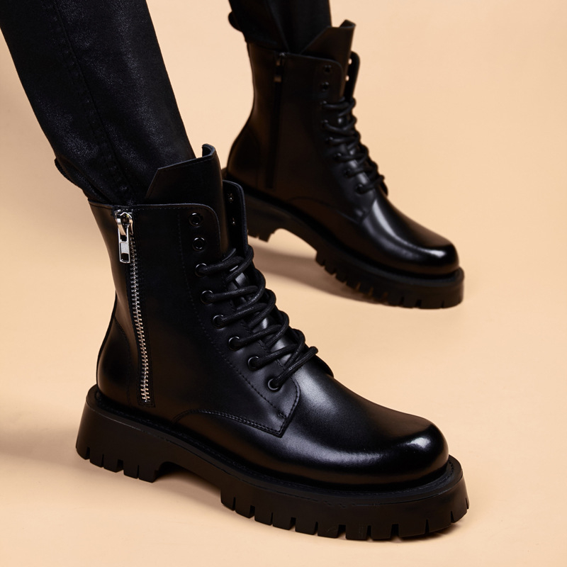 Férfi Martin bakancsok, koreai stílus, középmagas szár, két réteg marhabőrből készült felsőrész, gumitalp, kerek orr, mikroszálas bélés