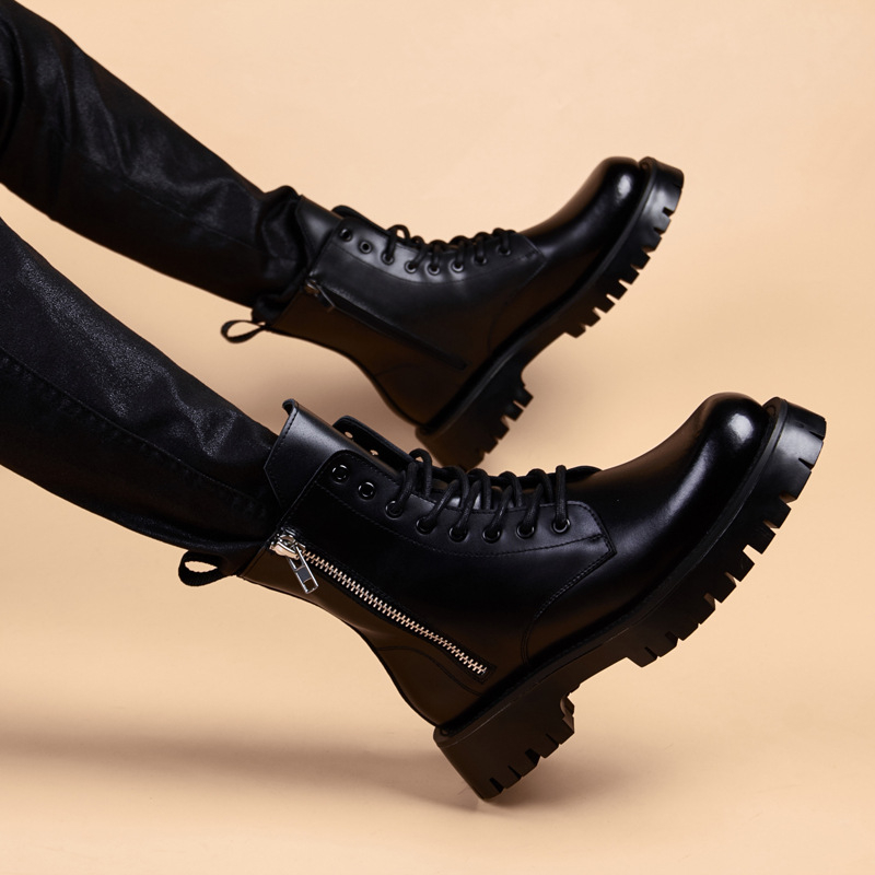 Férfi Martin bakancsok, koreai stílus, középmagas szár, két réteg marhabőrből készült felsőrész, gumitalp, kerek orr, mikroszálas bélés