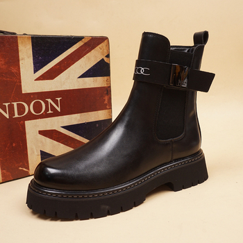 Ghete Martin pentru bărbați, partea superioară din plasă, talpă din cauciuc, toc platformă 3–5 cm, închidere cu șireturi în față