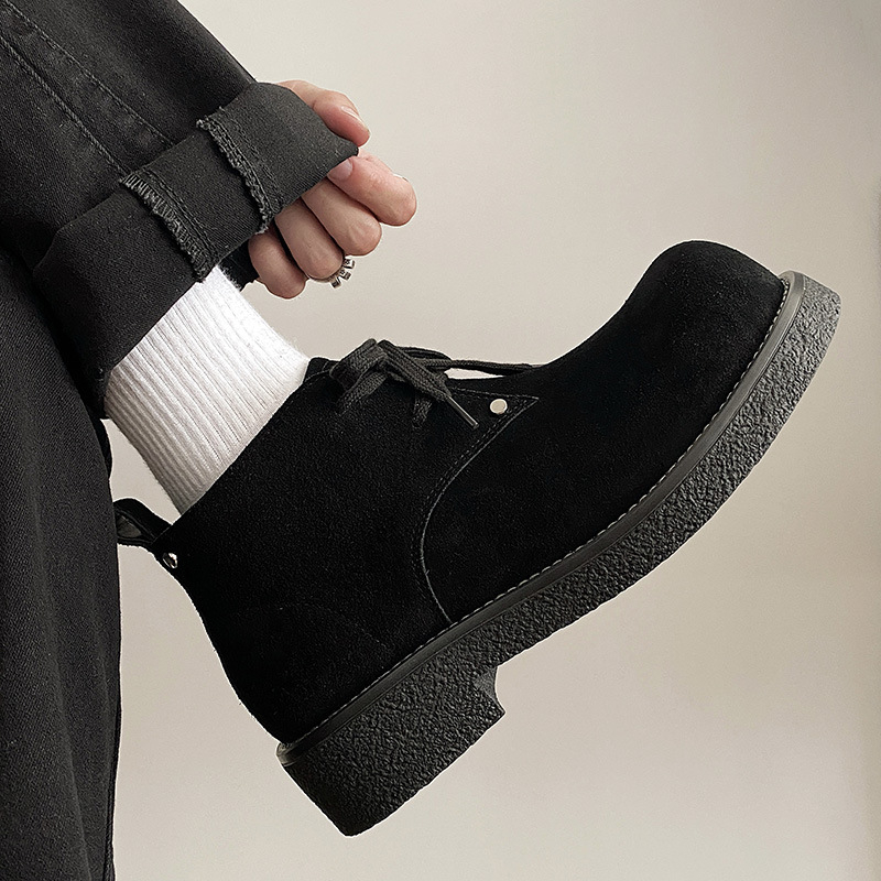 Martin topánky z pravej kože, vrchný materiál z hovädzej kože najvyššej kvality, gumová podrážka, nízky klínový podpätok 1-3 cm, guľatá špička, retro štýl