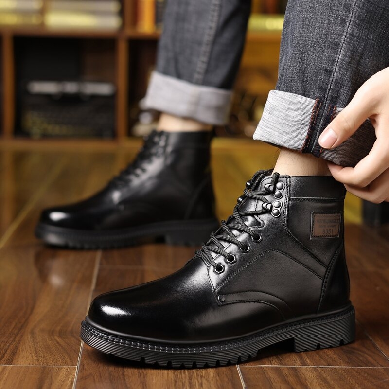 Ghete Martin - Piele de vită de prim strat, căptușeală din lână, talpă din cauciuc, șireturi în față, încălțăminte de iarnă impermeabilă