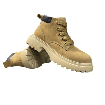 Pánske Martin topánky z pravej kože – vysoký vrchný diel, zvyšujú výšku, prvotriedna teľacia koža, okrúhla špička, stredná päta 3–5 cm, podrážka z gumovej peny