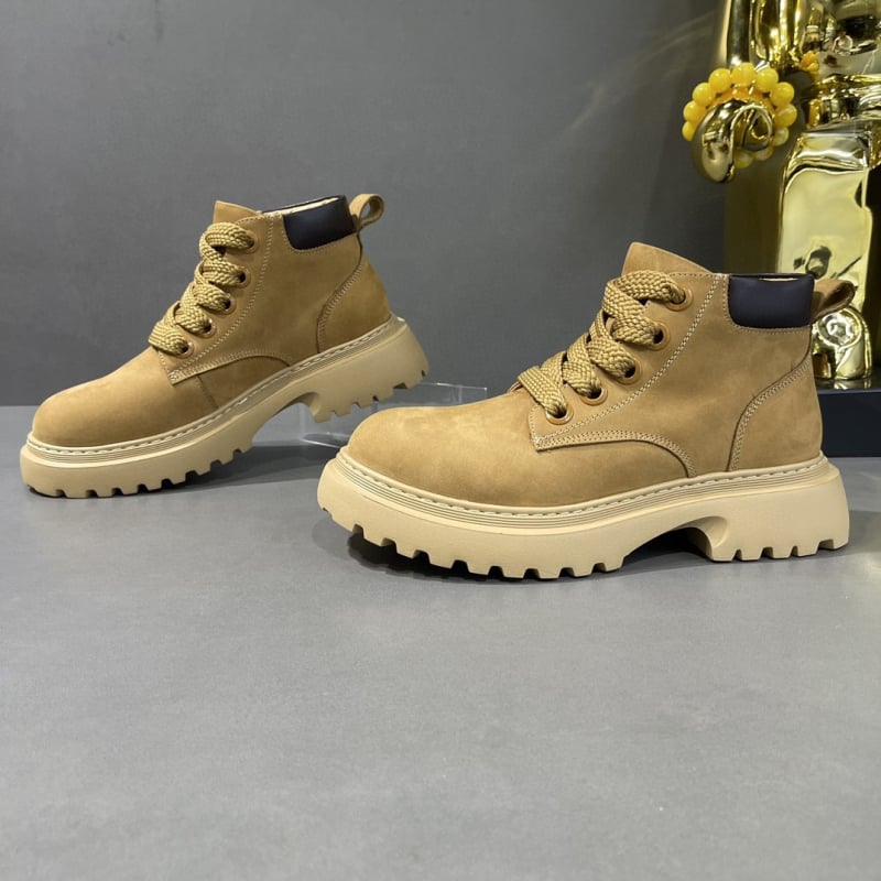 Pánske Martin topánky z pravej kože – vysoký vrchný diel, zvyšujú výšku, prvotriedna teľacia koža, okrúhla špička, stredná päta 3–5 cm, podrážka z gumovej peny