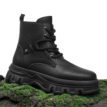 Ghete Martin, partea superioară din microfibră, talpă groasă din cauciuc, vârf rotund, talpă injectată