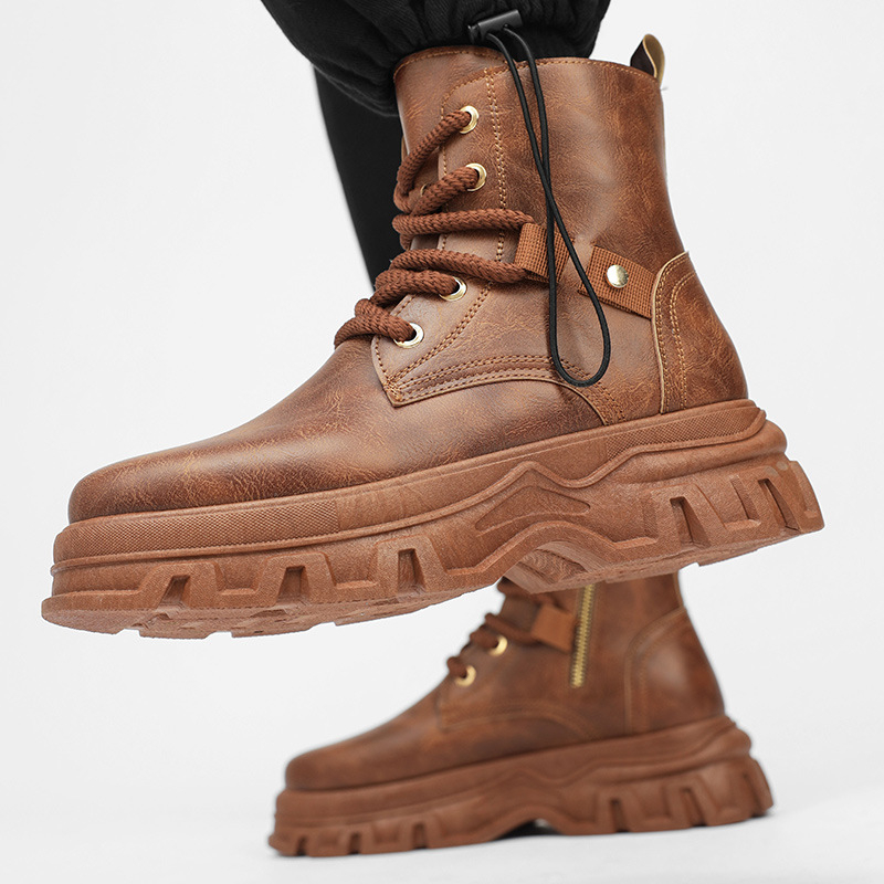 Ghete Martin, partea superioară din microfibră, talpă groasă din cauciuc, vârf rotund, talpă injectată