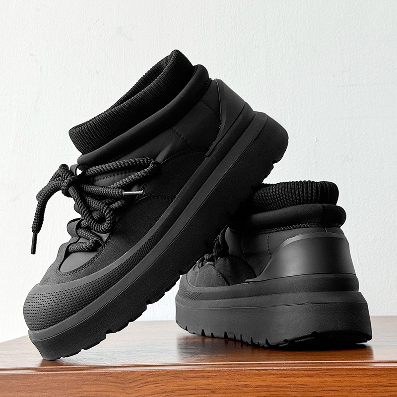 Ghete de iarnă unisex Martin – mid-top, căptușite cu fleece, partea superioară din piele naturală, talpă din cauciuc