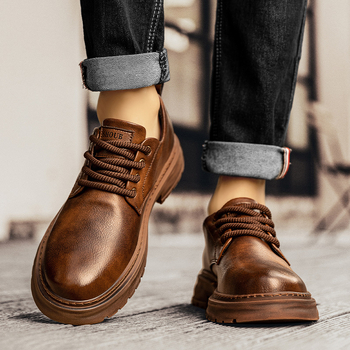 Muške Martin čizme od mikrovlakaste kože, prozračne, otporne na klizanje i habanje, gumeni potplat, niski potpetica 1–3 cm, prednje vezanje, stil korejske verzije, za jesen.