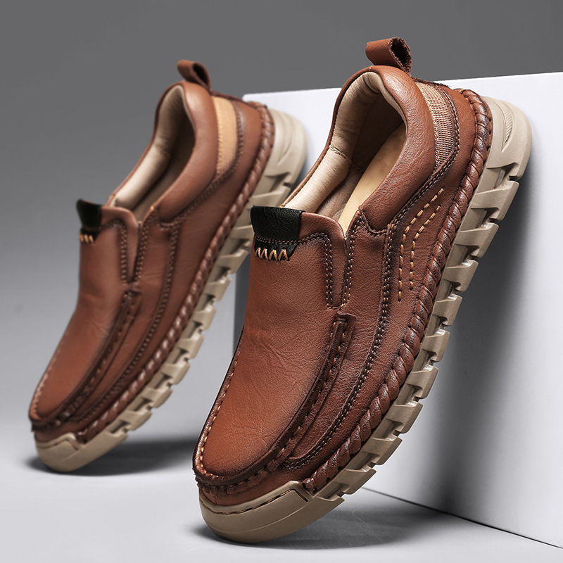 Muške casual kožne loaferice – gornji dio od prave kože; potplat od gume; okrugli vrh; niski potpetica 1–3 cm; Crazy Horse završna obrada
