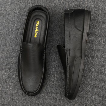 Muški loafers Slip-On od umjetne kože, okrugli vrh, gumena potplat, niski potpetica 1–3 cm, PU uložak