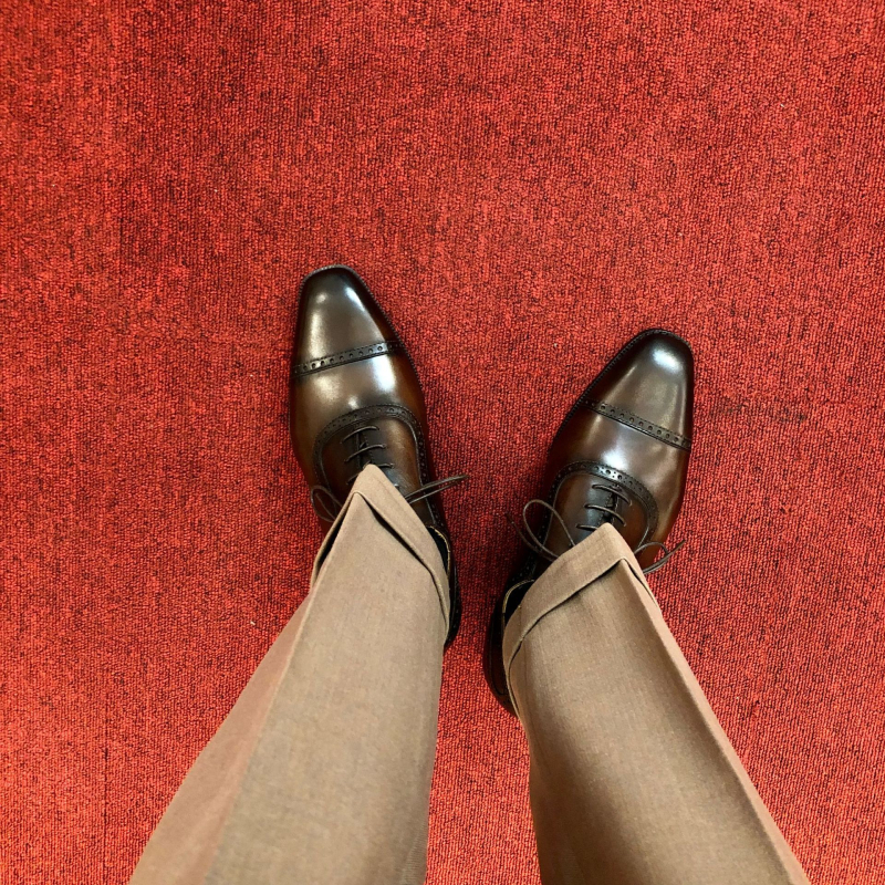 Muške formalne kožne cipele s brogue dizajnom, gornji dio od teleće kože, gumeni potplat, čelična kapica prstiju, vezanje