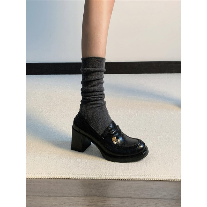 Lojfer od denima s oštrim vrhom, slip-on, ravna potpetica