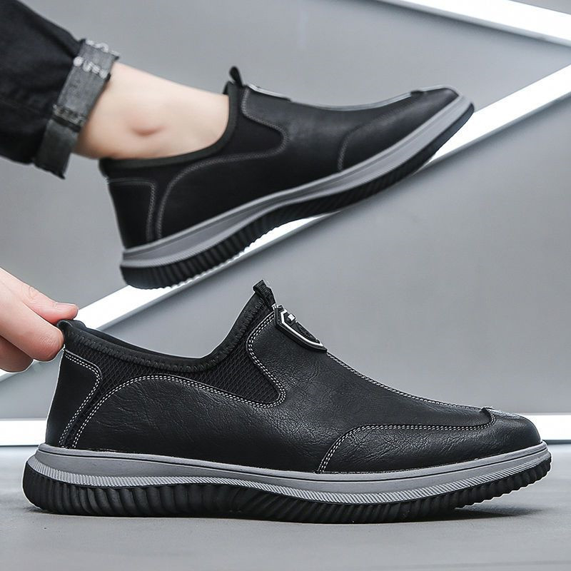 Muške slip-on casual cipele s PU gornjim dijelom, prozračna podstava od tekstila, plastična potplata, zaobljen vrh, ravni đon