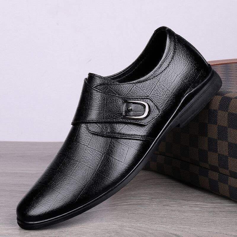 Pantofi de piele pentru bărbați, stil business, vârf rotund, partea superioară din amestec de materiale, închidere Slip-On cu Velcro, căptușeală din blană de iepure, primăvara 2024