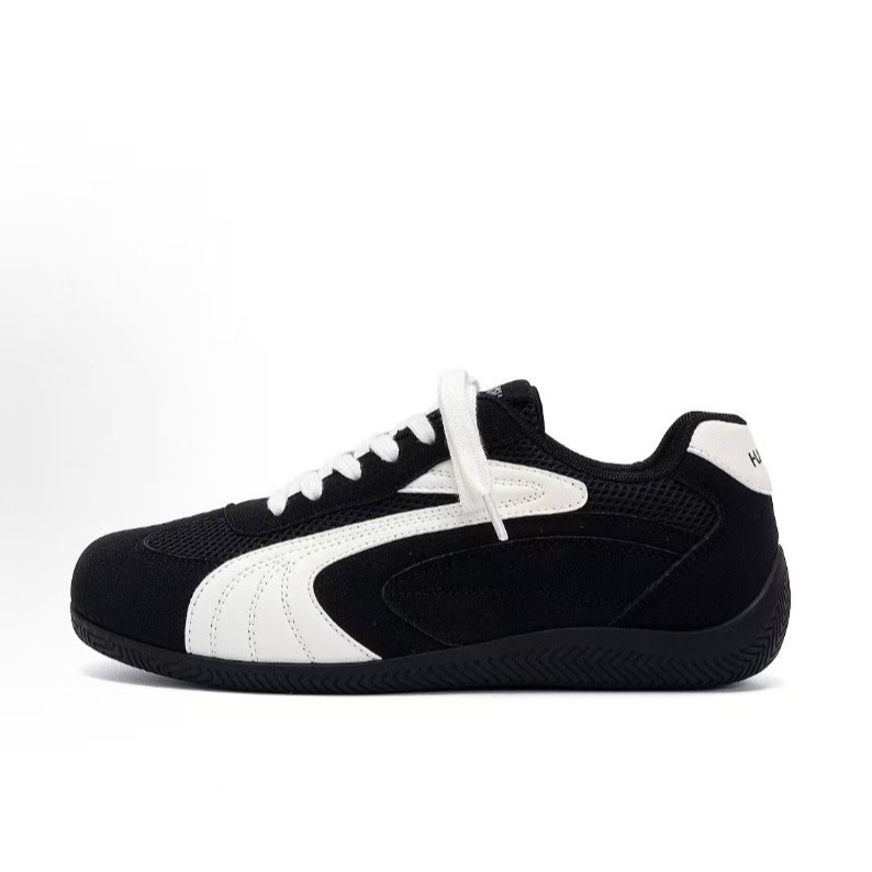 Loafers unisex - partea superioară din plasă, închidere cu șireturi, vârf rotund, talpă PVC, profil redus