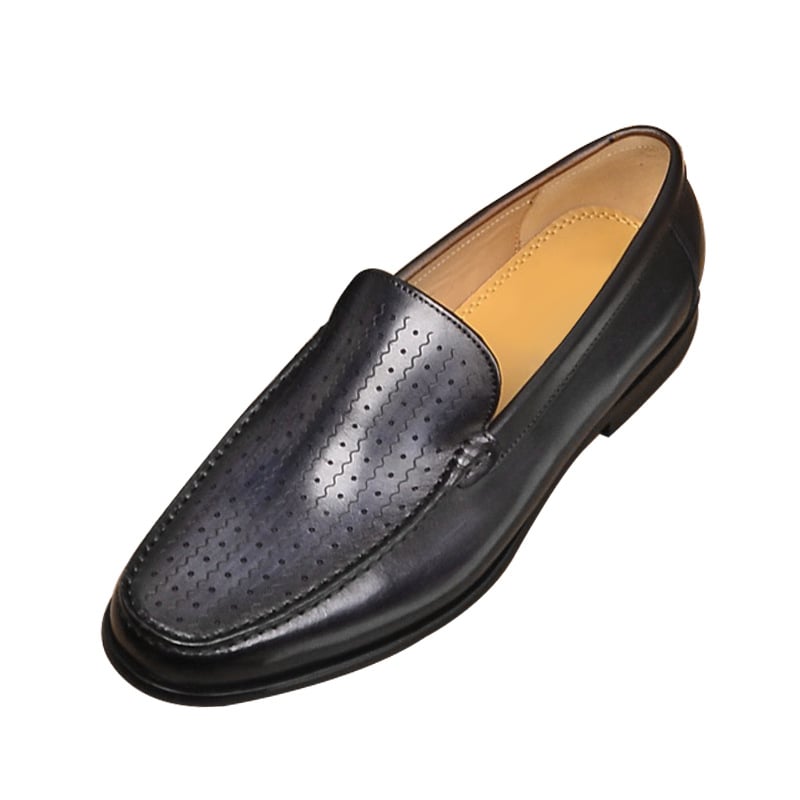 Vīriešu ikdienas ādas loaferi ar elpojošu dizainu; augšdaļa no divslāņu liellā ādas; zole no liellā teļa cīpslas; apaļa purngala; zems papēdis 1–3 cm