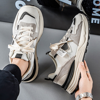 Vyriski kvėpuojantys tinkliniai sportbačiai, apvaliu nosimi, EVA įdėklas, gumos padas, dviejų spalvų dizainas