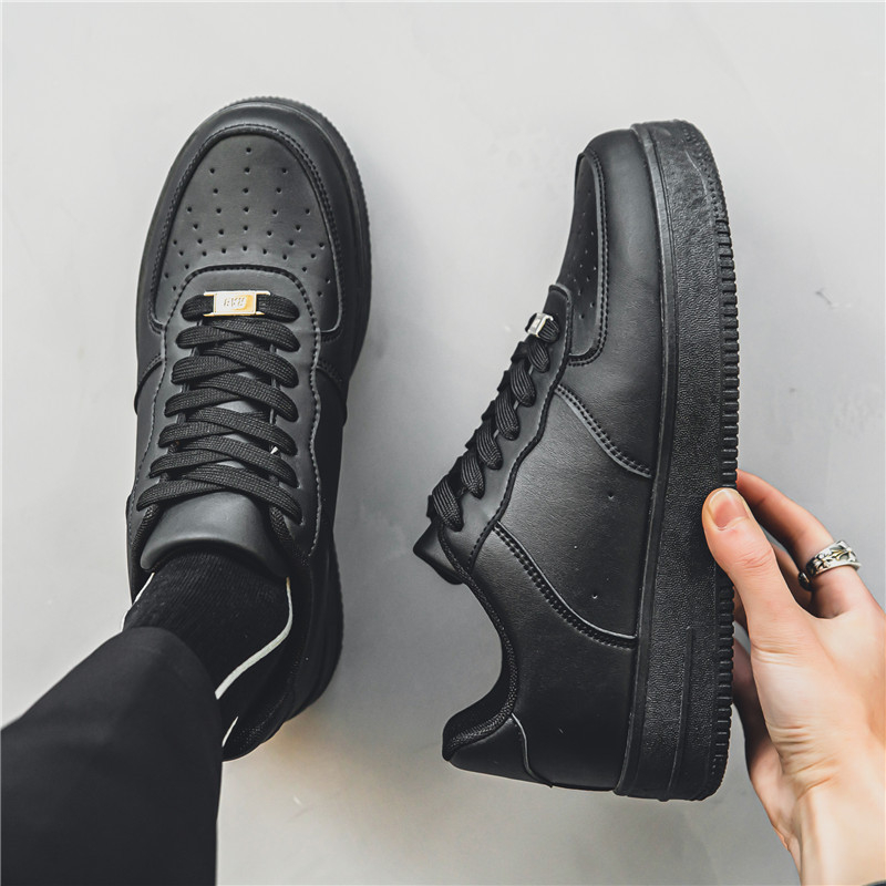 Vyrų board bateliai, kvėpuojanti sintetinės odos viršutinė dalis, apvali nosis, guminė padas, elastinis užsegimas