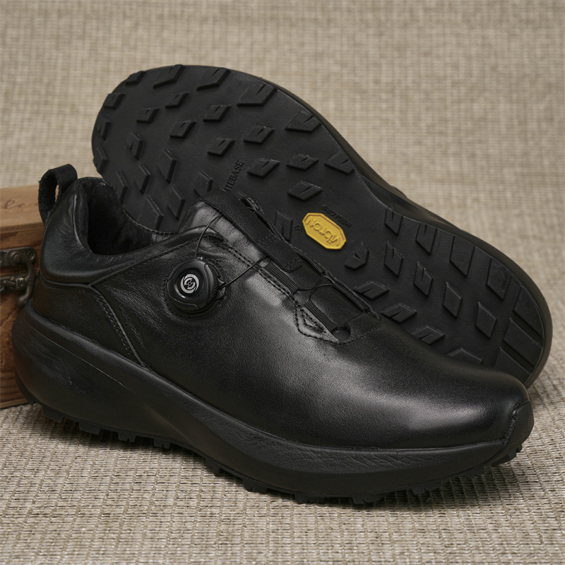 Muške kožne casual cipele s debelom potplatom, gornji dio od teleće kože, gumena potplata, okrugli vrh, srednja visina peta 3-5 cm, prednje kopčanje remenom