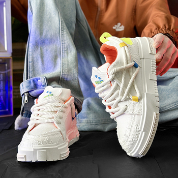 Pantofi sport tip board shoes cu partea superioară din canvas, vârf rotund, talpă din cauciuc, închidere cu șiret