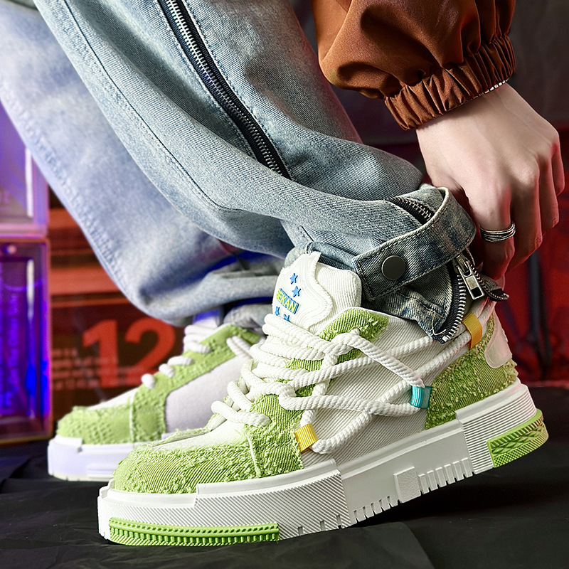 Pantofi sport tip board shoes cu partea superioară din canvas, vârf rotund, talpă din cauciuc, închidere cu șiret