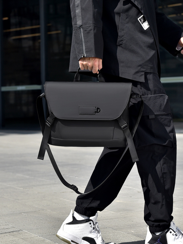 Férfi válltáska városi egyszerű stílusban, Oxford anyag, poliészter bélés, vízálló és kopásálló