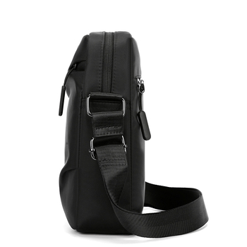 Muška torba preko ramena, gradski minimalizam, Oxford tkanina, najlon podstava, vodootporna, ultra lagana