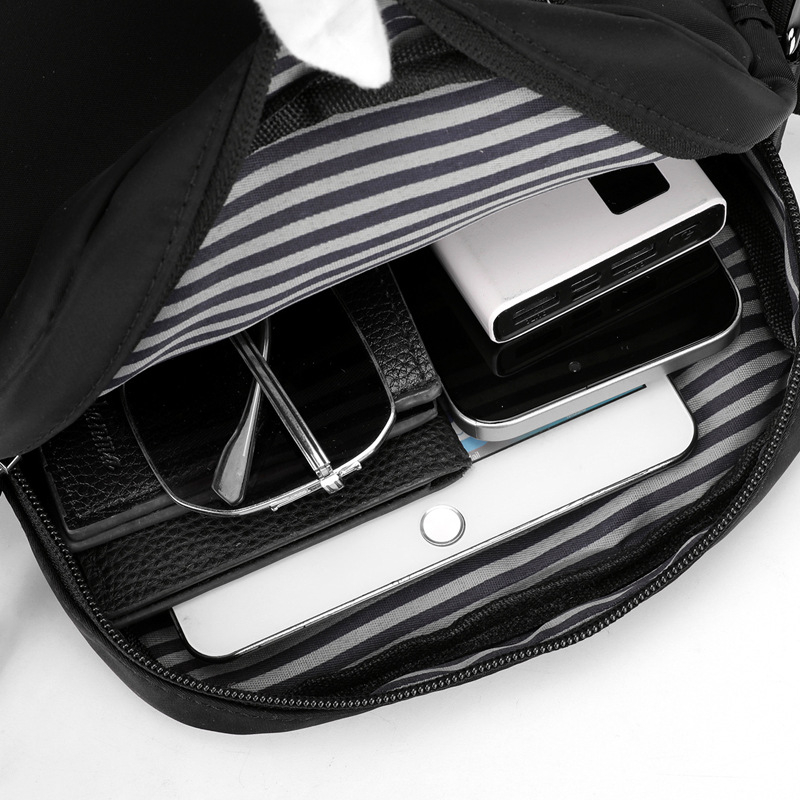 Muška torba preko ramena, gradski minimalizam, Oxford tkanina, najlon podstava, vodootporna, ultra lagana