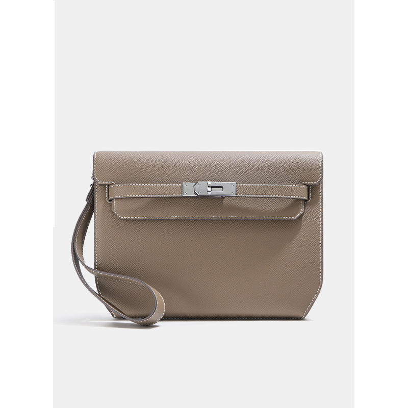 Geantă messenger din piele naturală, construcție din piele de vacă dublă, deschidere cu capac, unisex, cu trei curele