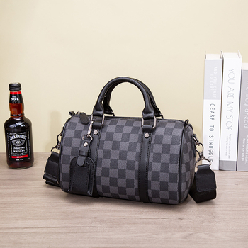 Muški karirani crossbody ruksak, velika kapaciteta, PVC materijal, vodootporan, poliester podstava