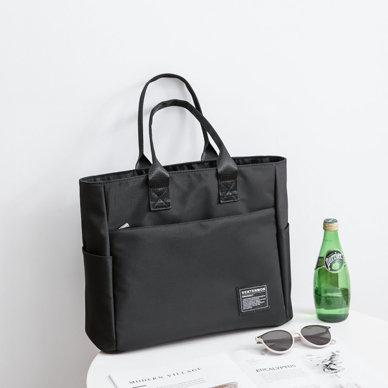 Nylon tote torba za poslovnu svakodnevicu, zatvarač, vodoravni kvadratni oblik, poliesterska podstava, unutarnji džep sa zipom, džep za telefon, džep za ID, dvostruke ručke