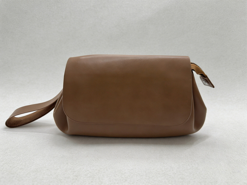 Muška PU clutch torbica – vodootporna, ultralak, otporna na trošenje, kompatibilna s uređajima do 8 inča.