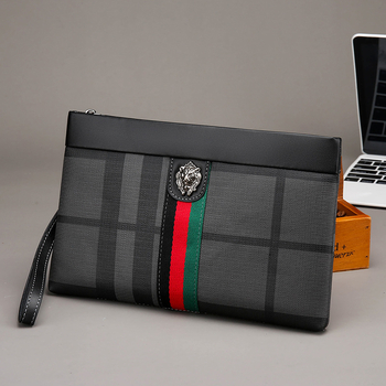 Férfi clutch táska üzleti utazáshoz — egyszínű modell, anyag: más, bélés poliészter, kopásálló, nyár 2024 (Stílus: üzleti utazás; Anyag: más; Bélés: poliészter; Kopásállóság; Szezon: Nyár 2024)