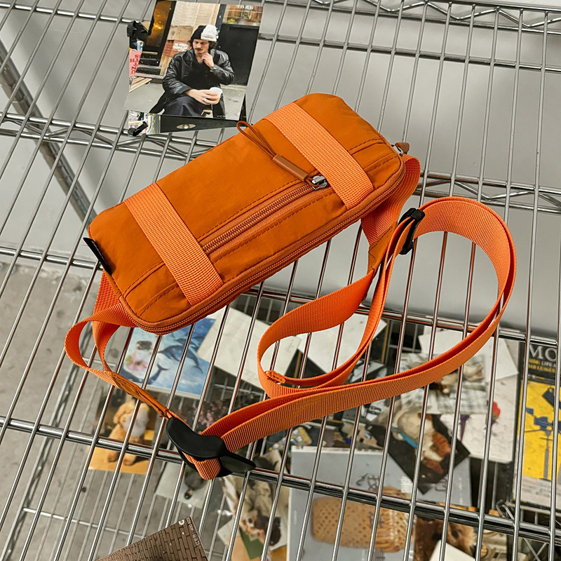 Μίνι τσαντάκι μέσης για τρέξιμο, crossbody σχέδιο, από νάιλον, φερμουάρ, θήκη για κινητό, τρισδιάστατος εξωτερικός σχεδιασμός