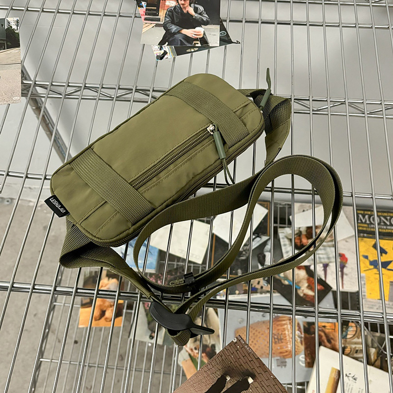 Μίνι τσαντάκι μέσης για τρέξιμο, crossbody σχέδιο, από νάιλον, φερμουάρ, θήκη για κινητό, τρισδιάστατος εξωτερικός σχεδιασμός