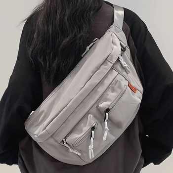 Muška crossbody torba — velika kapaciteta, funkcionalna za sport i vožnju biciklom; najlon, podstava poliester; unisex stil; proljeće 2025