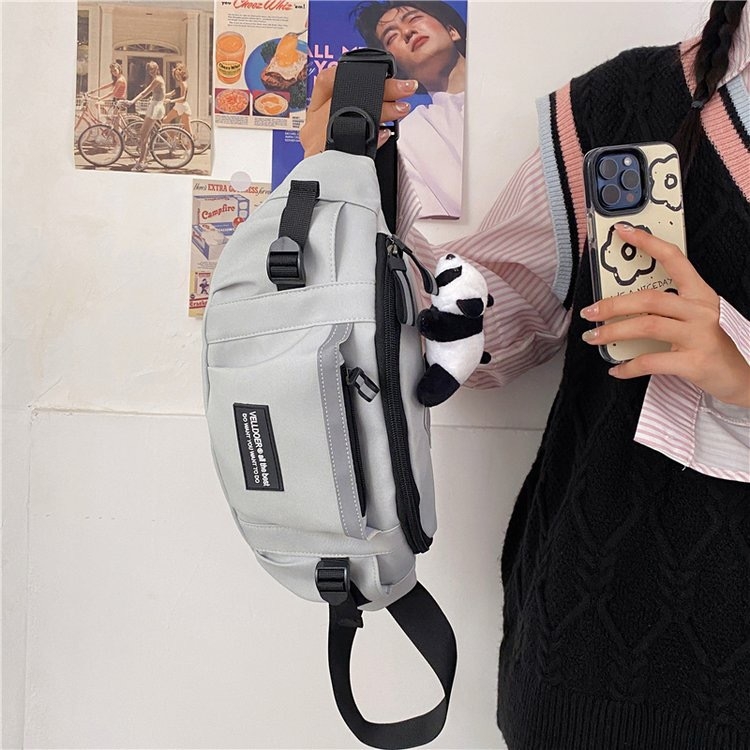 Muška chest bag u japanskom stilu, casual streetwear, od Oxford tkanine, poliester podstava, unutarnji džepovi za telefon i osobnu iskaznicu, meka, trodimenzionalna torba za svakodnevnu uporabu